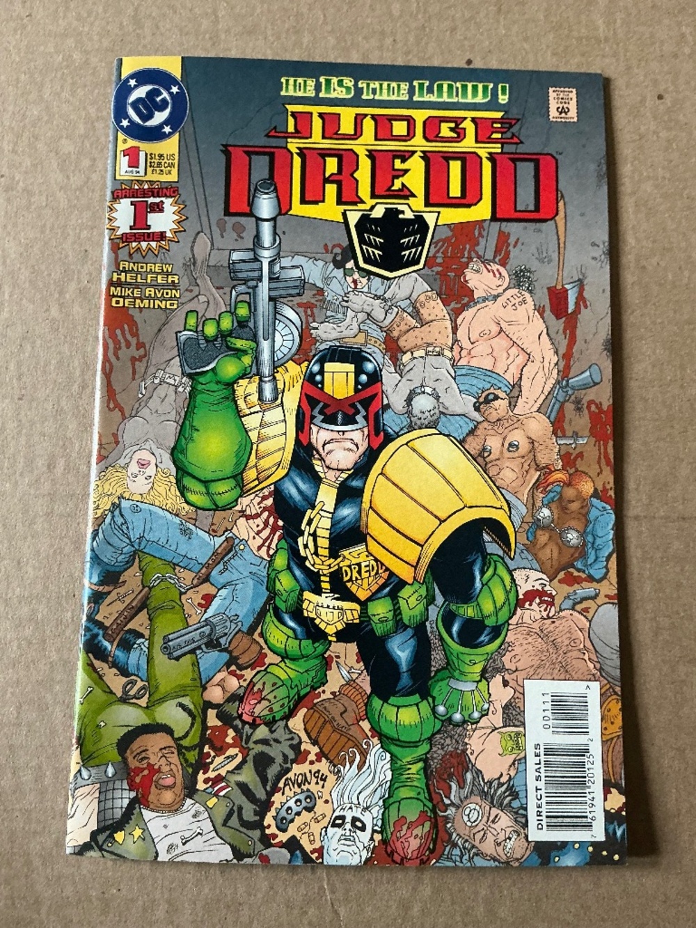 DC Comics Judge Dredd Issue #1 1994